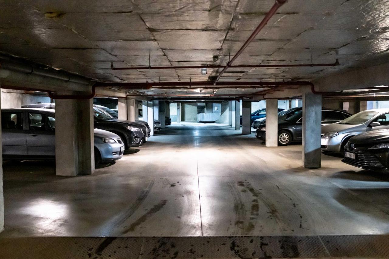 Semiramida Central Studio Varna ภายนอก รูปภาพ