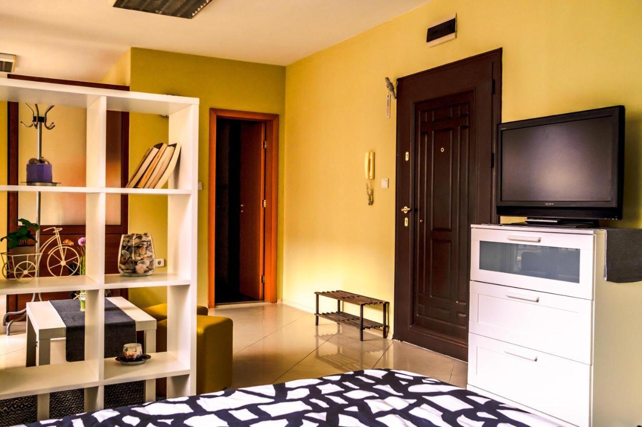 Semiramida Central Studio Varna ภายนอก รูปภาพ